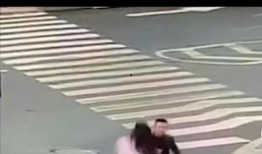 红灯男女在线观看