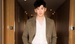 刘芮麟爆料杨幂的视频,揭秘娱乐圈幕后真相