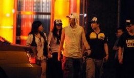 李晨喝酒爆料李小璐视频,揭秘李小璐视频背后的真相