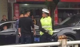 郑州爆料辅警事件最新,真相与争议交织的警民冲突瞬间