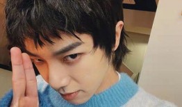 圈内人爆料男星是谁,揭秘那位神秘男星的真实身份