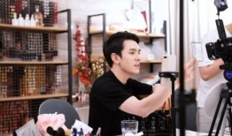 边直播带货边爆料娱乐圈,娱乐圈直播带货新风尚