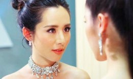 当红女星爆料娱乐圈,当红女星亲曝幕后真相